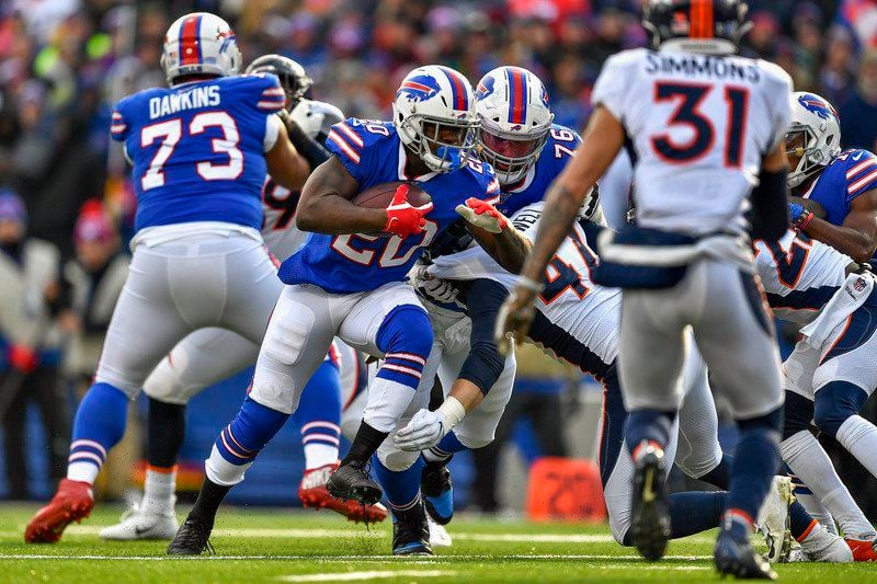 Josh Allen throws 3 TD passes to help Bills beat Miami 37-20 - The