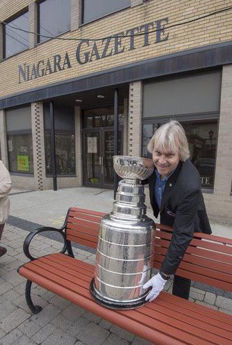 Buffalo native Patrick Kane brings Stanley Cup to Niagara Falls