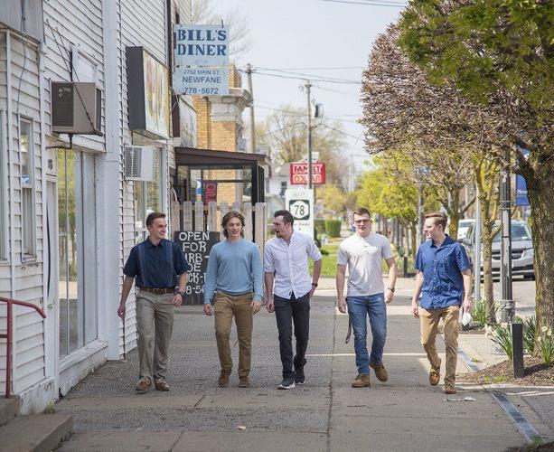 Newfane seniors start Newfane' Local News