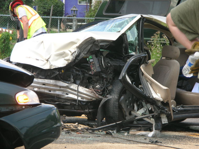 River Road accident injures two Local News