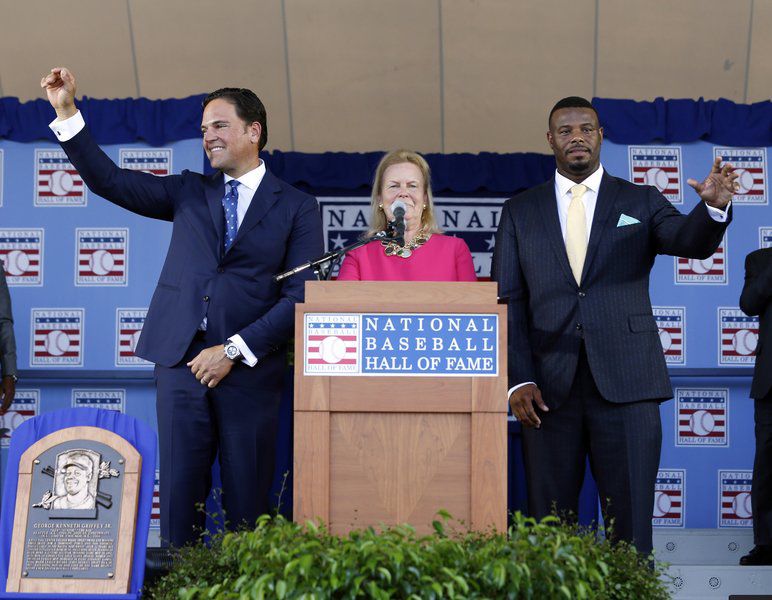 Mike Piazza, inducted to Mets Hall of Fame, 09/29/13