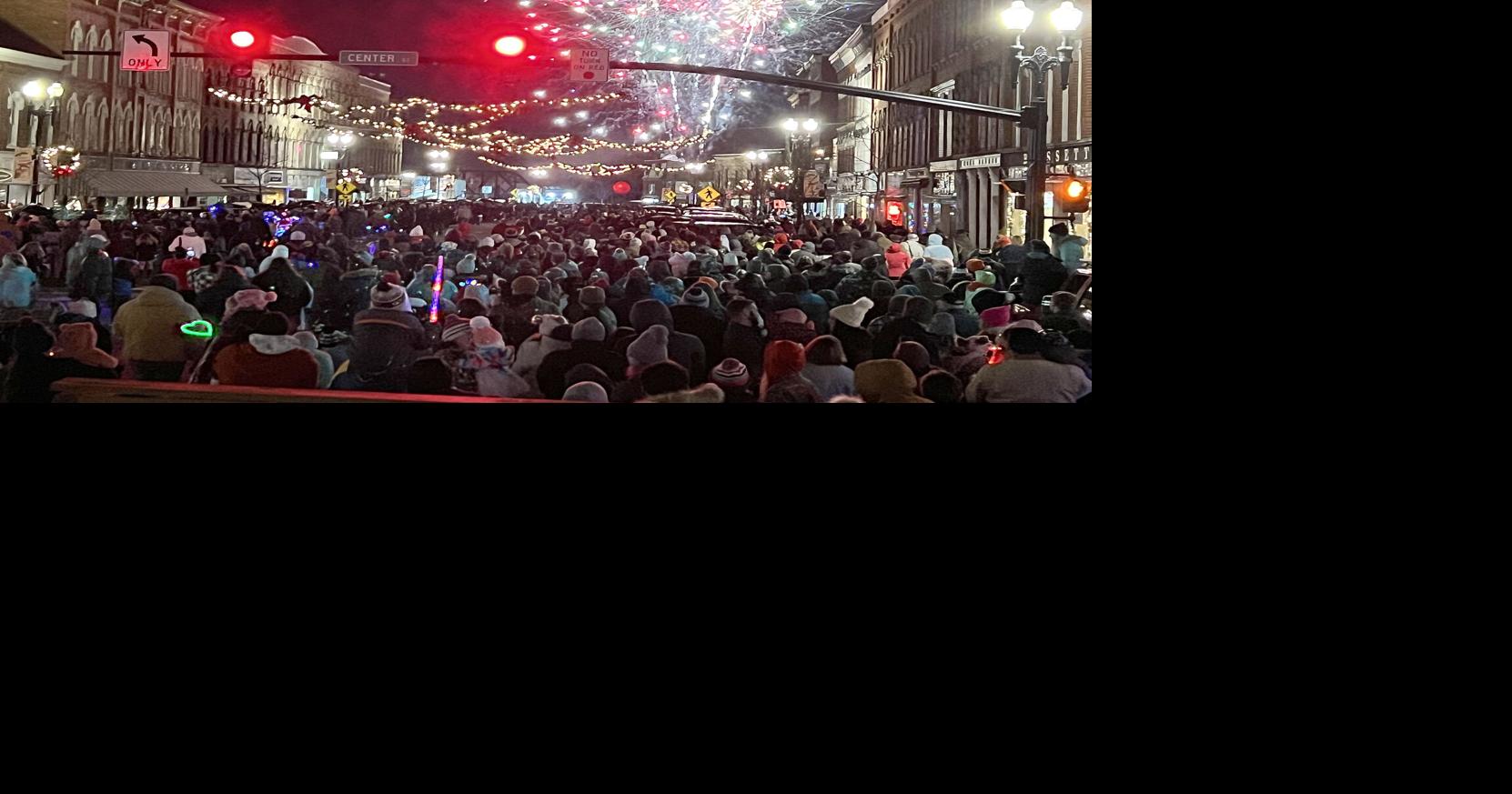 Medina's Parade of Lights draws recordbreaking participation