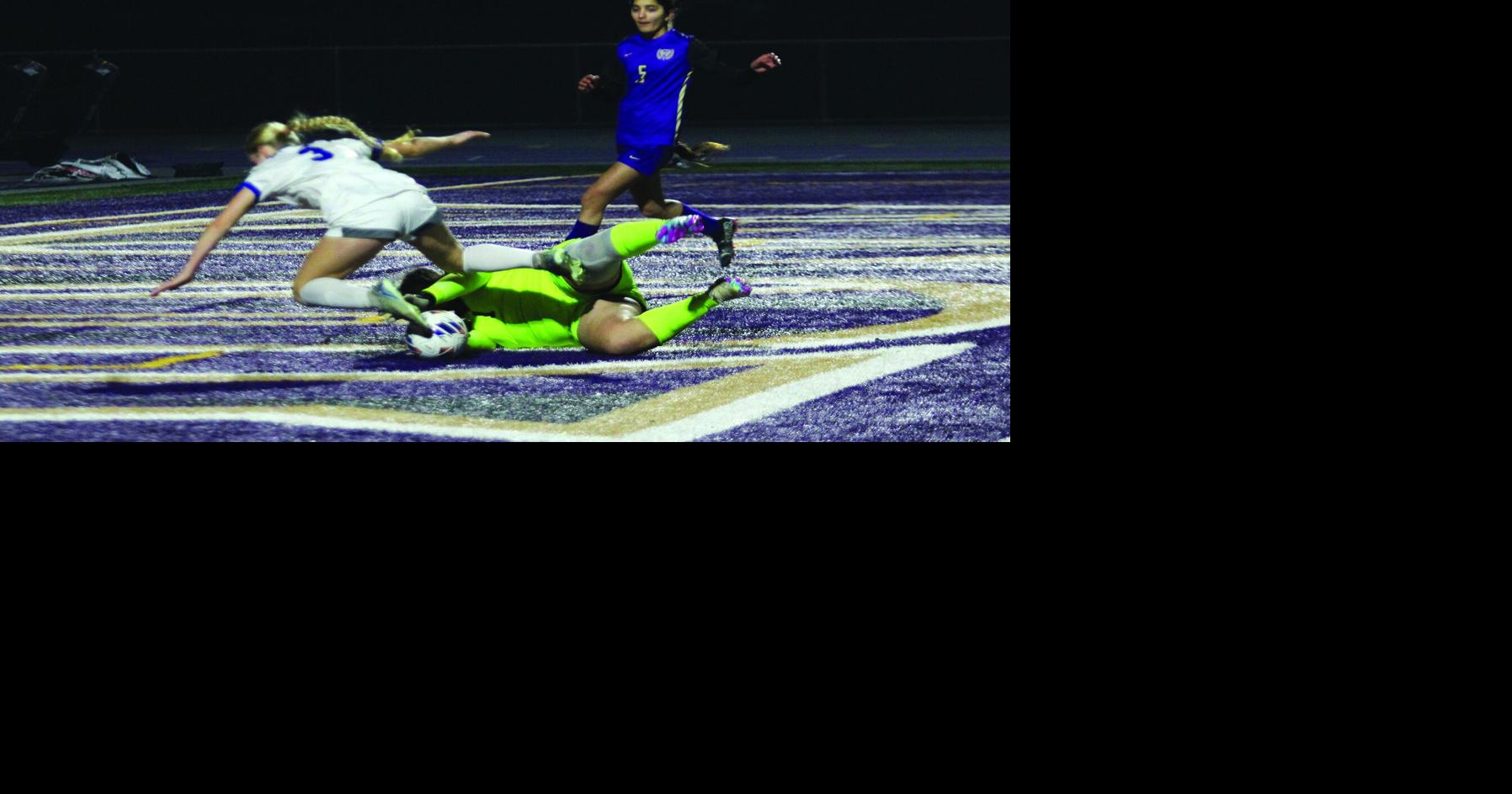 High school soccer: Early goal, late save lift Lady Tigers over Bruins