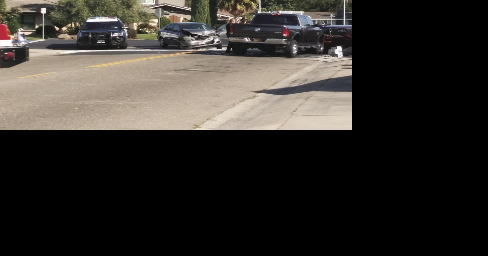 Lodi threecar accident takes out stop sign on Turner Road News