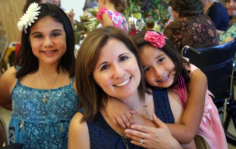 Mother/Daughter Tea at Vinewood Elementary School Happenings