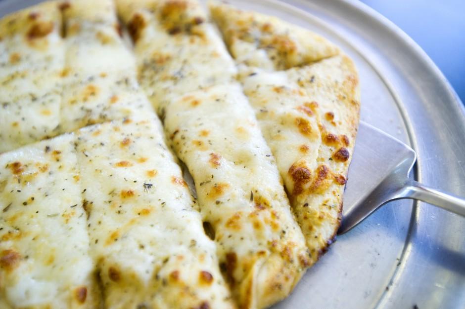 Pizza buffet, frog legs at Woodbridge Pizzeria in Lodi