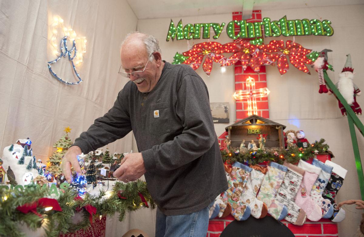 Illuminating Nativity On Tokay >> Christmas Magic Elaborate Christmas Displays Are Beloved Traditions Illuminating Nativity On Tokay >> Christmas Magic Elaborate Christmas Displays Are Beloved Traditions