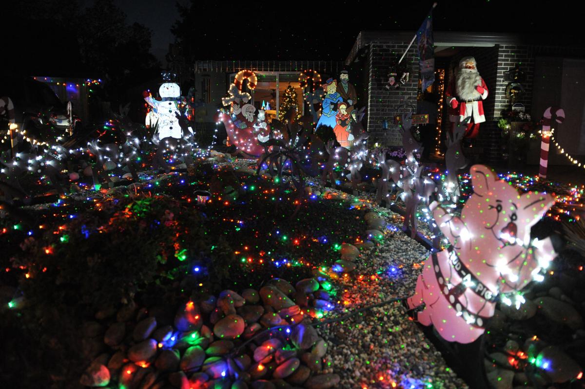 Illuminating Nativity On Tokay >> Christmas Magic Elaborate Christmas Displays Are Beloved Traditions Illuminating Nativity On Tokay >> Christmas Magic Elaborate Christmas Displays Are Beloved Traditions