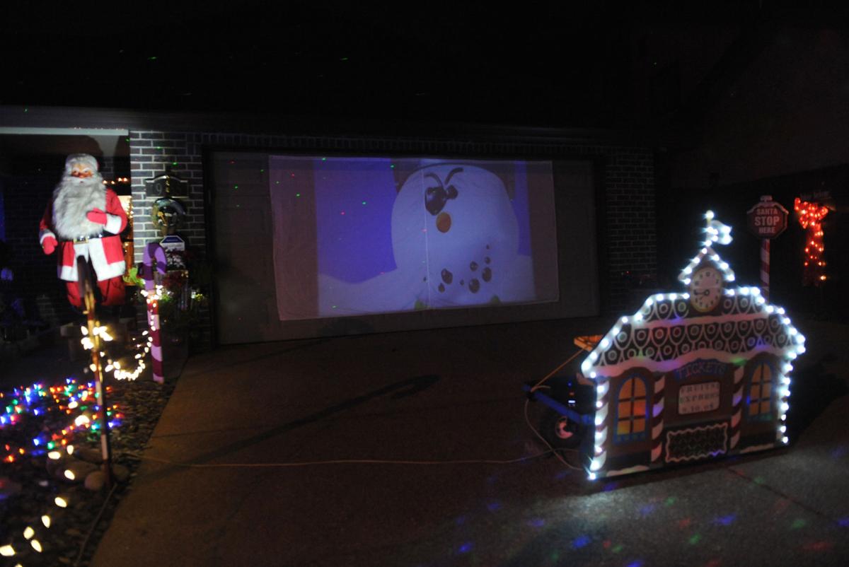 Illuminating Nativity On Tokay >> Christmas Magic Elaborate Christmas Displays Are Beloved Traditions Illuminating Nativity On Tokay >> Christmas Magic Elaborate Christmas Displays Are Beloved Traditions