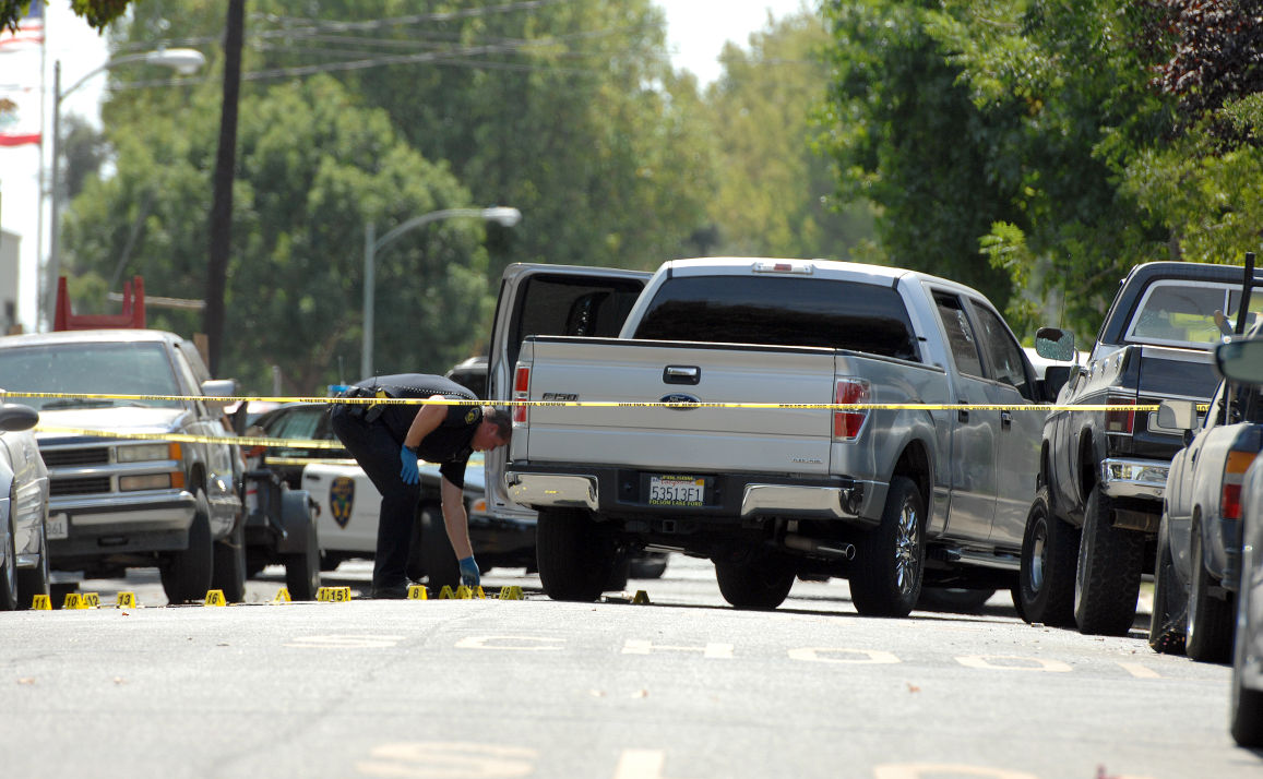 After exchange of fire, Lodi police fatally shoot suspect; officer
