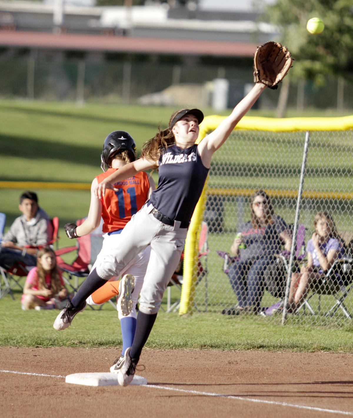 Youth softball Gators hold off Wildcats for 12U title Sports