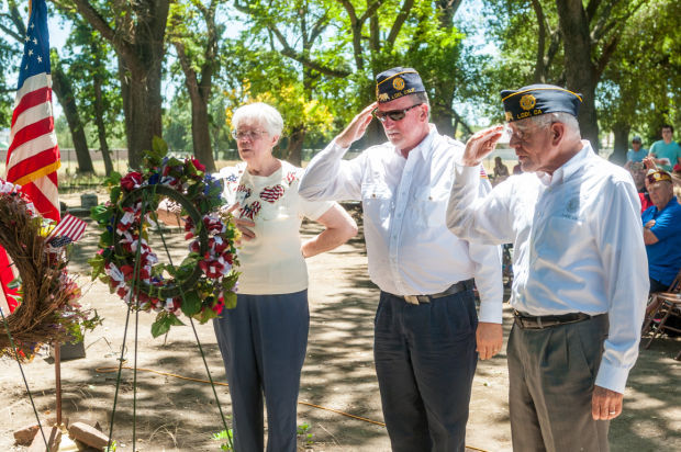 Lodi-area residents pay tribute to soldiers with Memorial Day services ...