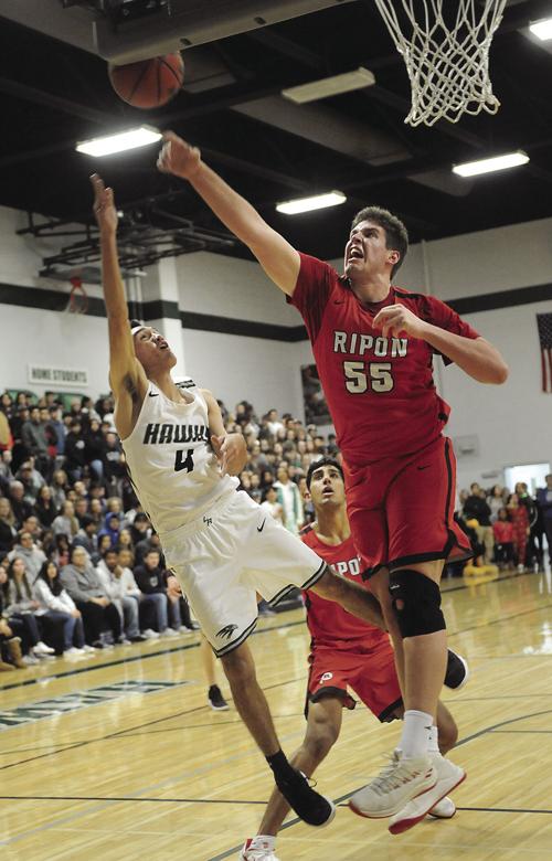 SJS D-IV boys basketball playoffs: Hawks headed to title game