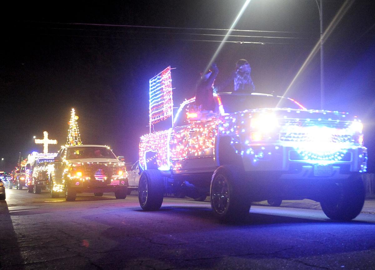 12_19_20_PARADE_12.JPG