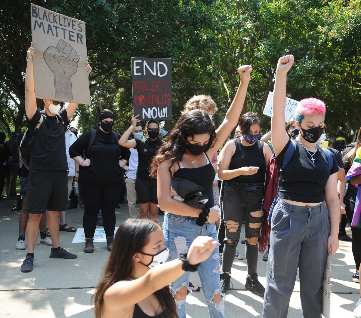09_06_20_PROTEST_35.JPG