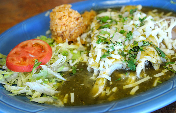 Green enchiladas, fish tacos top eatery favorites | Dining ...