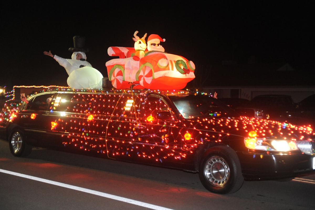 12_19_20_PARADE_17.JPG