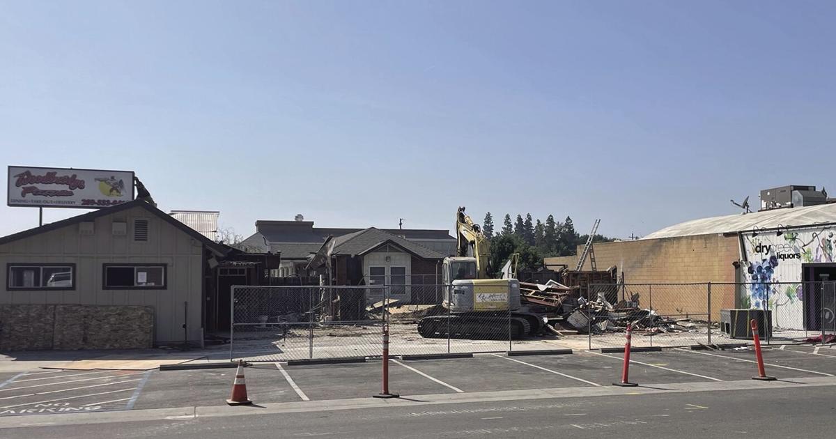 New Owner Transforming Former Woodbridge Pizzeria Into The Pi Bar new-owner-transforming-former-woodbridge-pizzeria-into-the-pi-bar