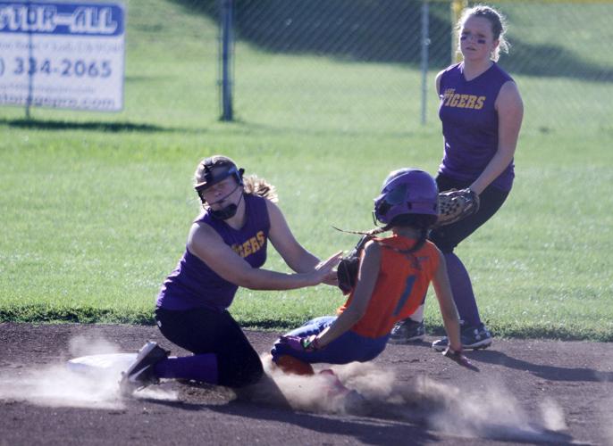 Youth softball championships Tigers snatch victory from Gators