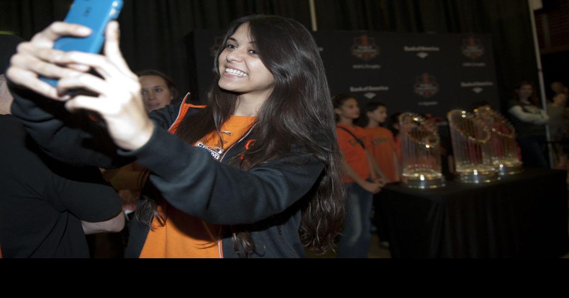 Fans turn out to see San Francisco Giants' World Series trophies at  Hutchins Street Square, News