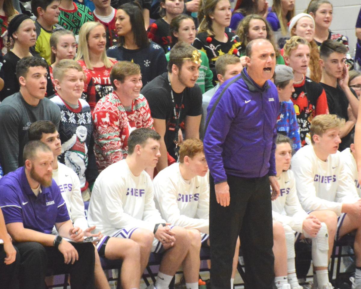 Hilliard Davidson S Size Advantage Too Much For Chiefs In 41 35 Defeat Sports Logandaily Com
