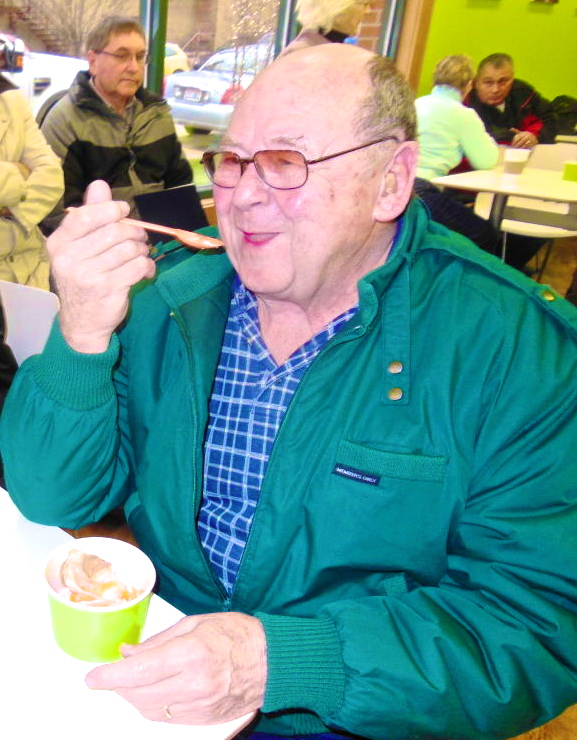 'FroYo' grand opening! Gallery