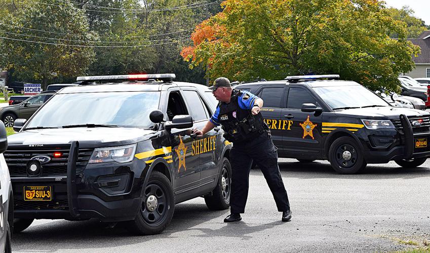 Students practice for active shooter | News | logandaily.com