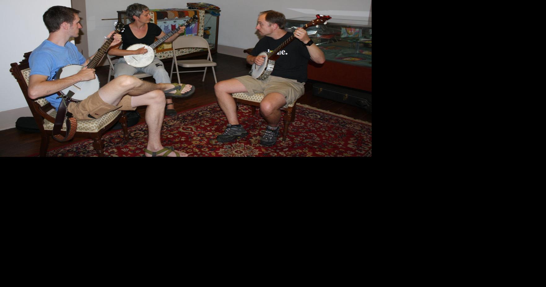 Strumming on banjos News