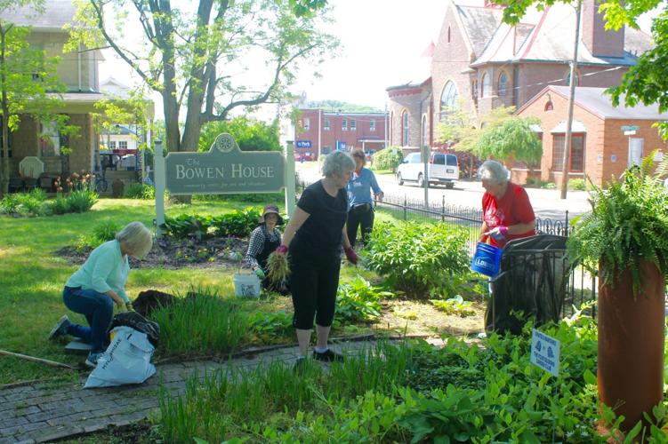 Four Seasons Garden Club of Logan is more than just flowers | News |  logandaily.com