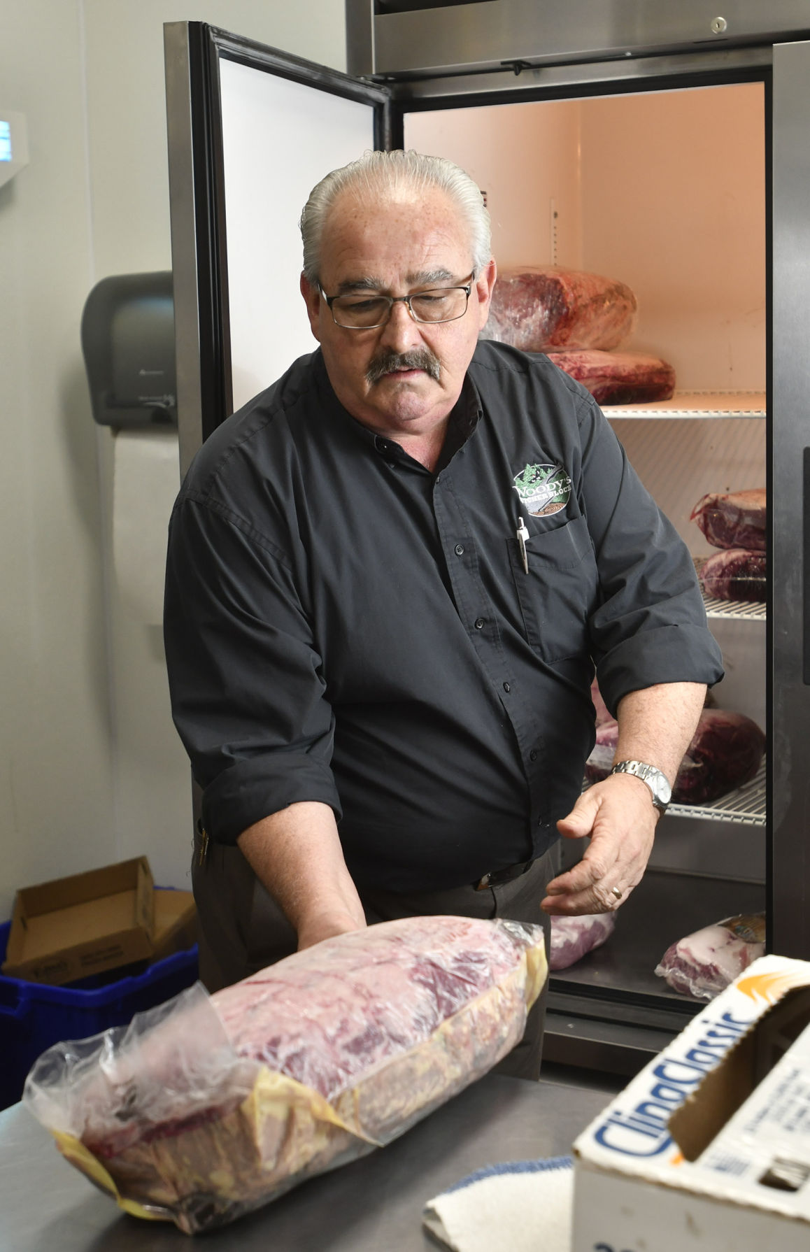 Woody S Butcher Block Puts Money Were The Meat Is Local Business 101316 Local Woody S 02 Jpg