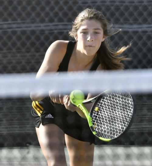 101917 Orcutt Cabrillo tennis 04.jpg