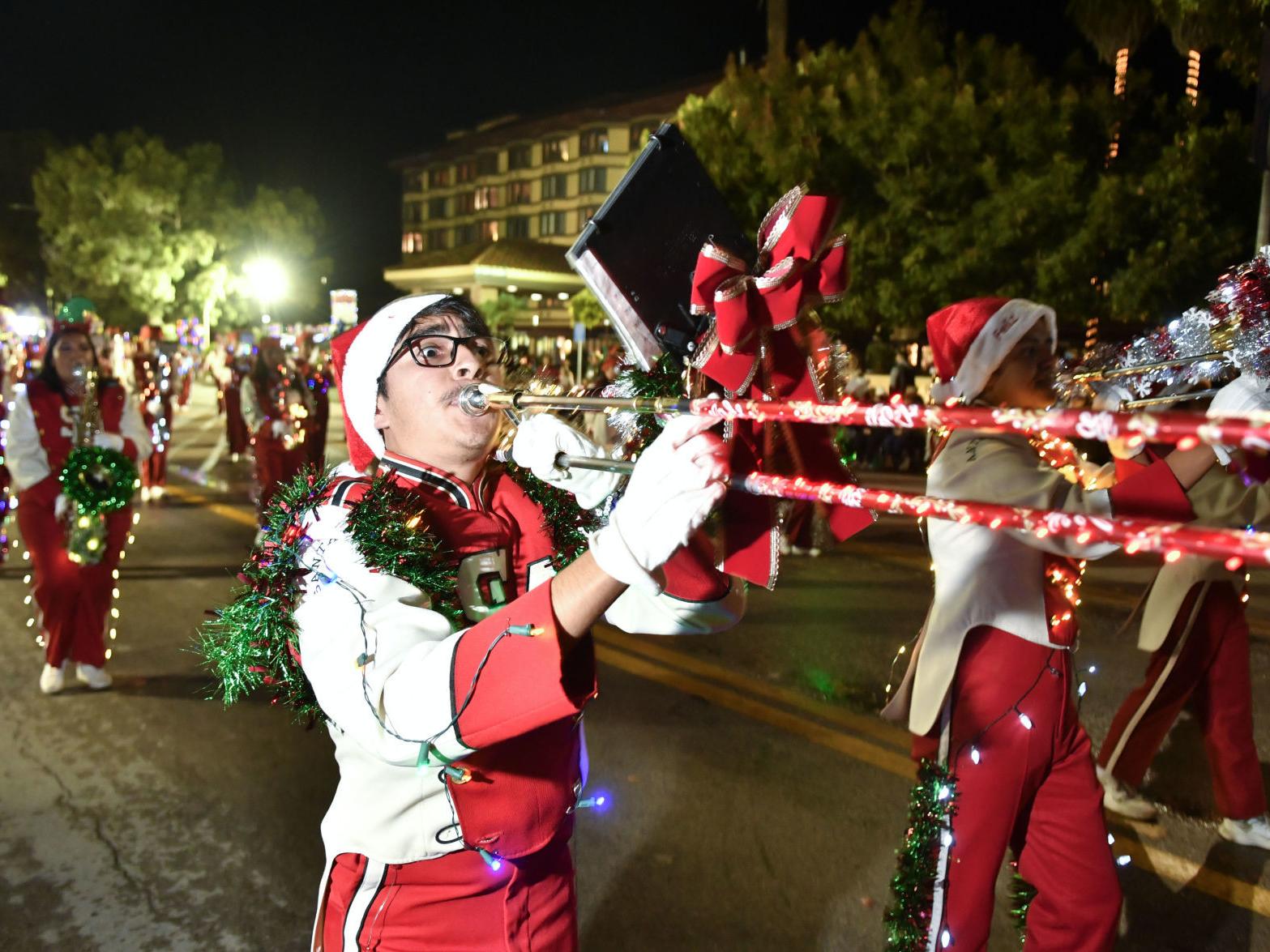 Santa Maria Christmas Parade of Lights to celebrate 25th anniversary Saturday | Local News | lompocrecord.com