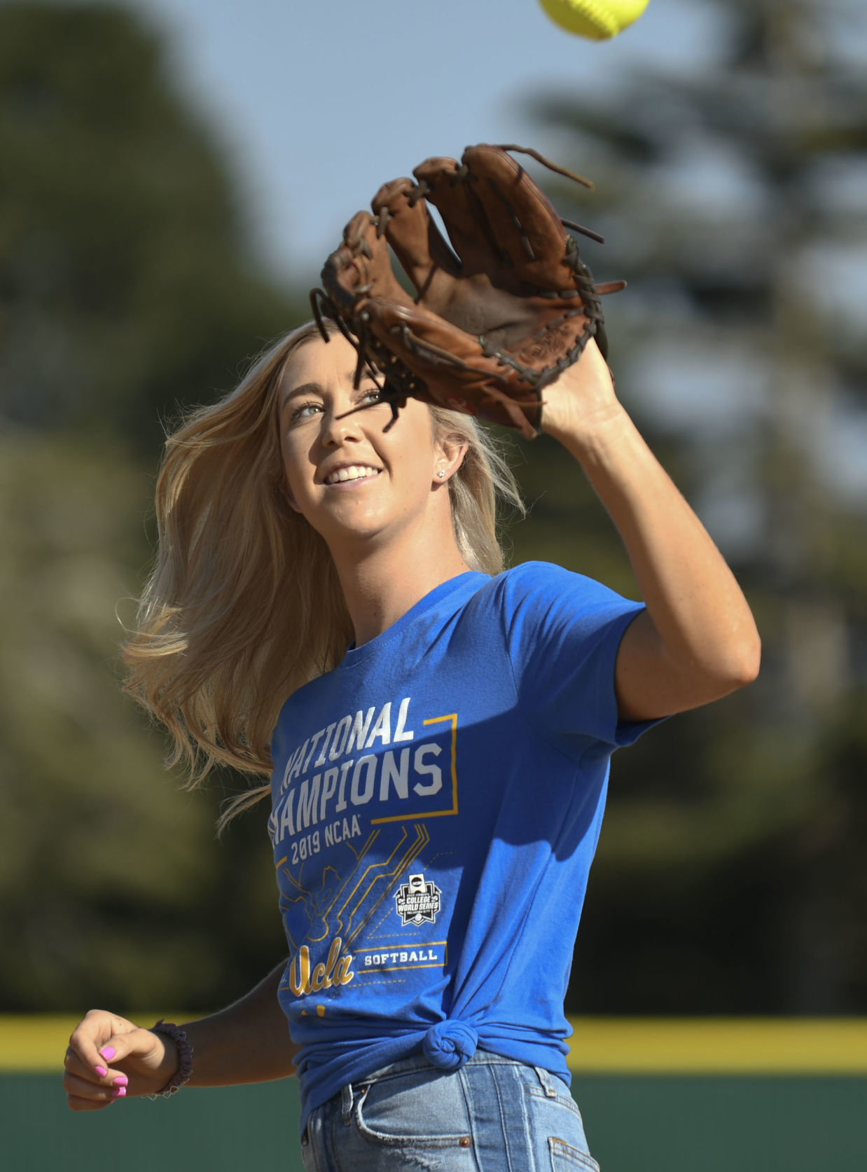 UCLA's Stevie Wisz isn't letting a heart condition stop her from enjoying  life