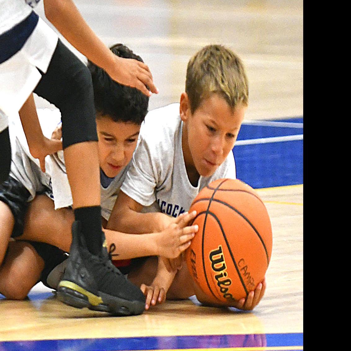 Photos Hancock College Men S Basketball Team Hosts Youth Camp