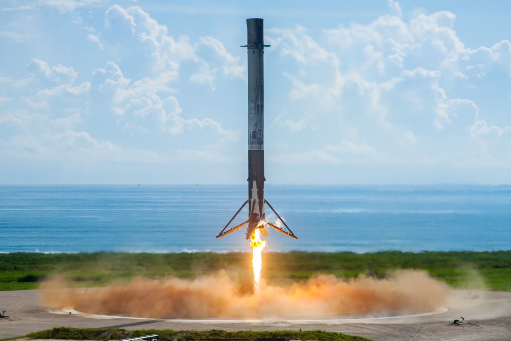 SpaceX to attempt West Coast's first booster landing at Vandenberg