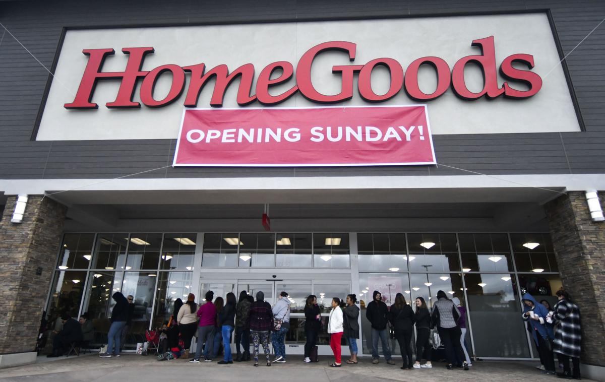 A Pickup Line You’ll Love 30 stores that let you shop online and pick up in the store You love shopping for bargains online, but sometimes the idea of paying for shipping is such a drag—not to mention it takes the joy out of a good deal.