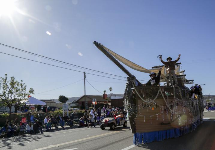 Parade brings Christmas to Old Town Orcutt Local News