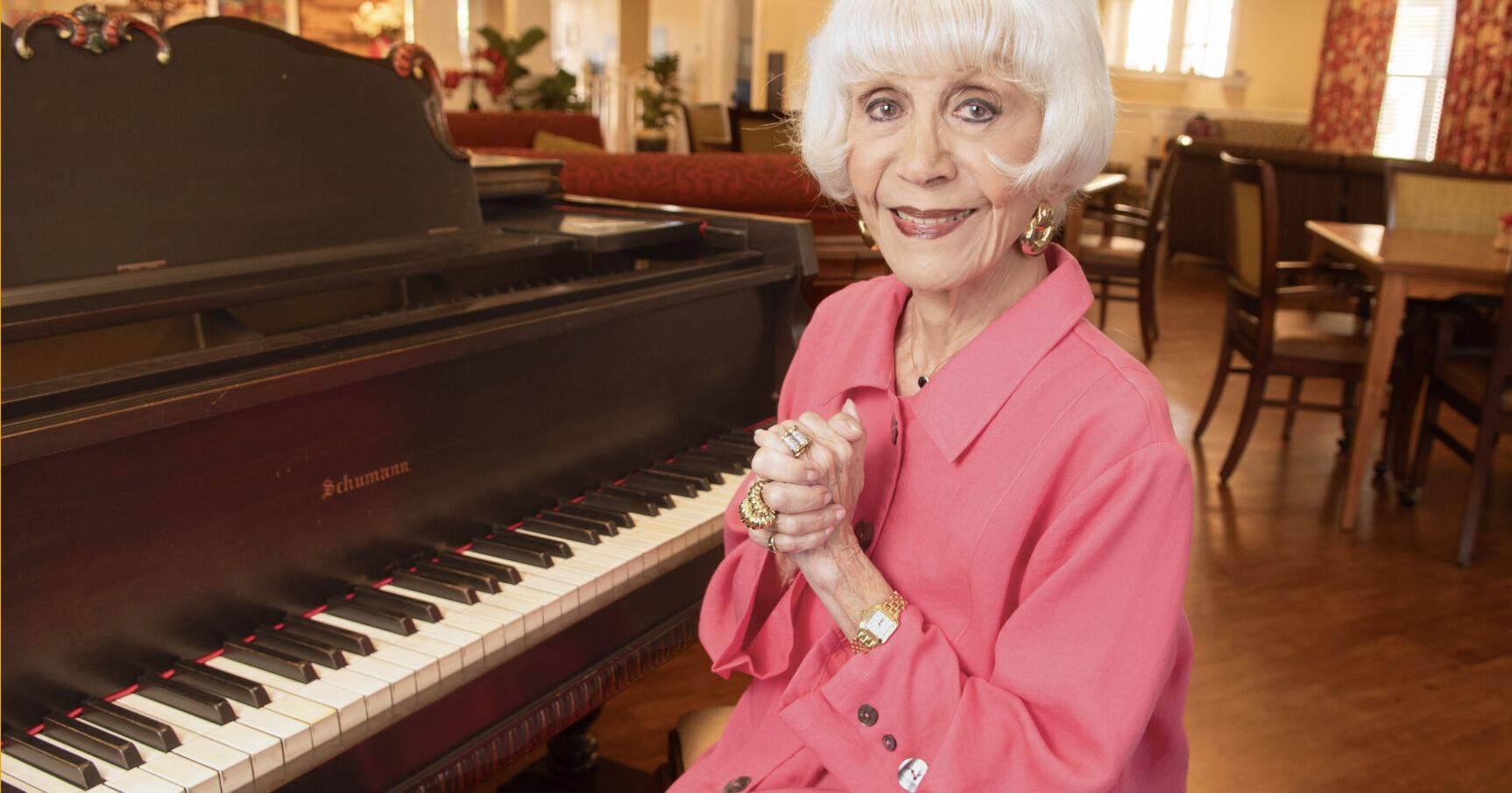 From Hollywood to helping seniors, Rona Barrett has seen a lifetime of achievement - Vimarsana News