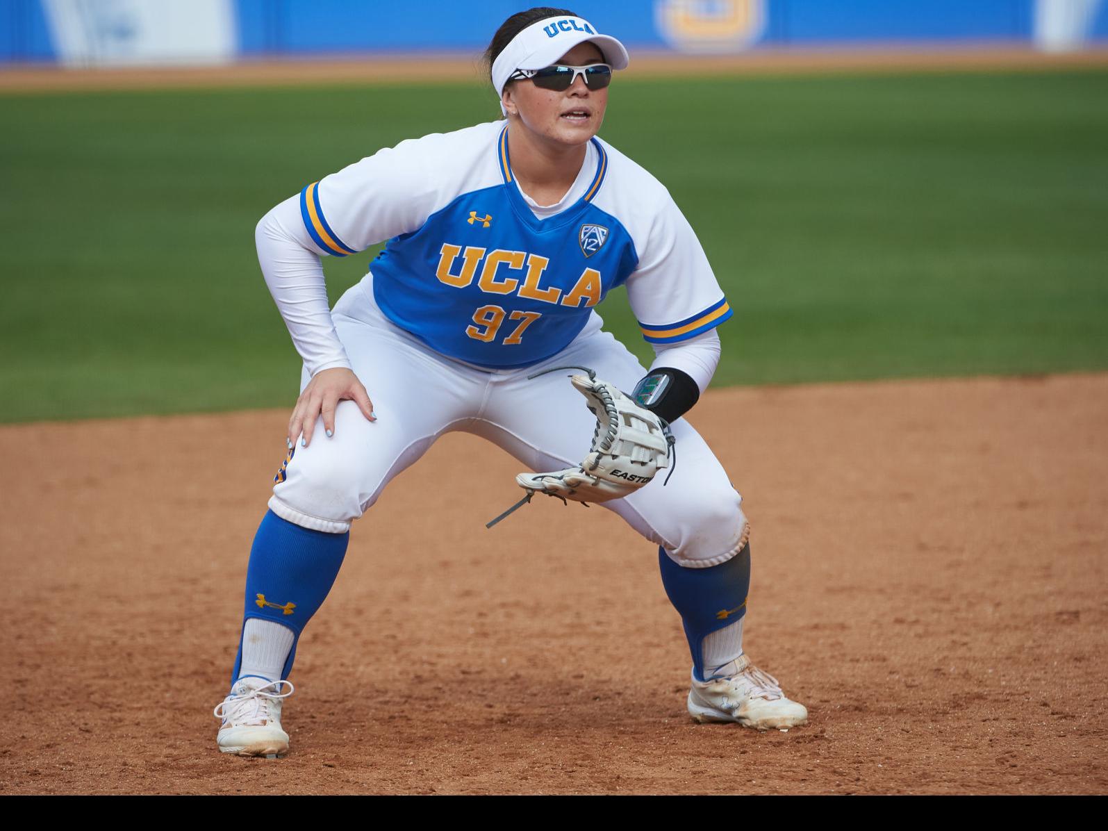 Delanie Wisz Makes A Big Hit After Transferring To Ucla Her Sister Stevie S Former School Lompocrecord Com