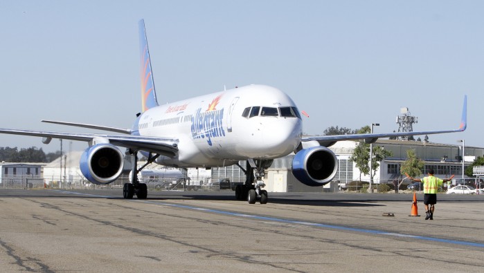First 757 touches down at Santa Maria Airport | Local News
