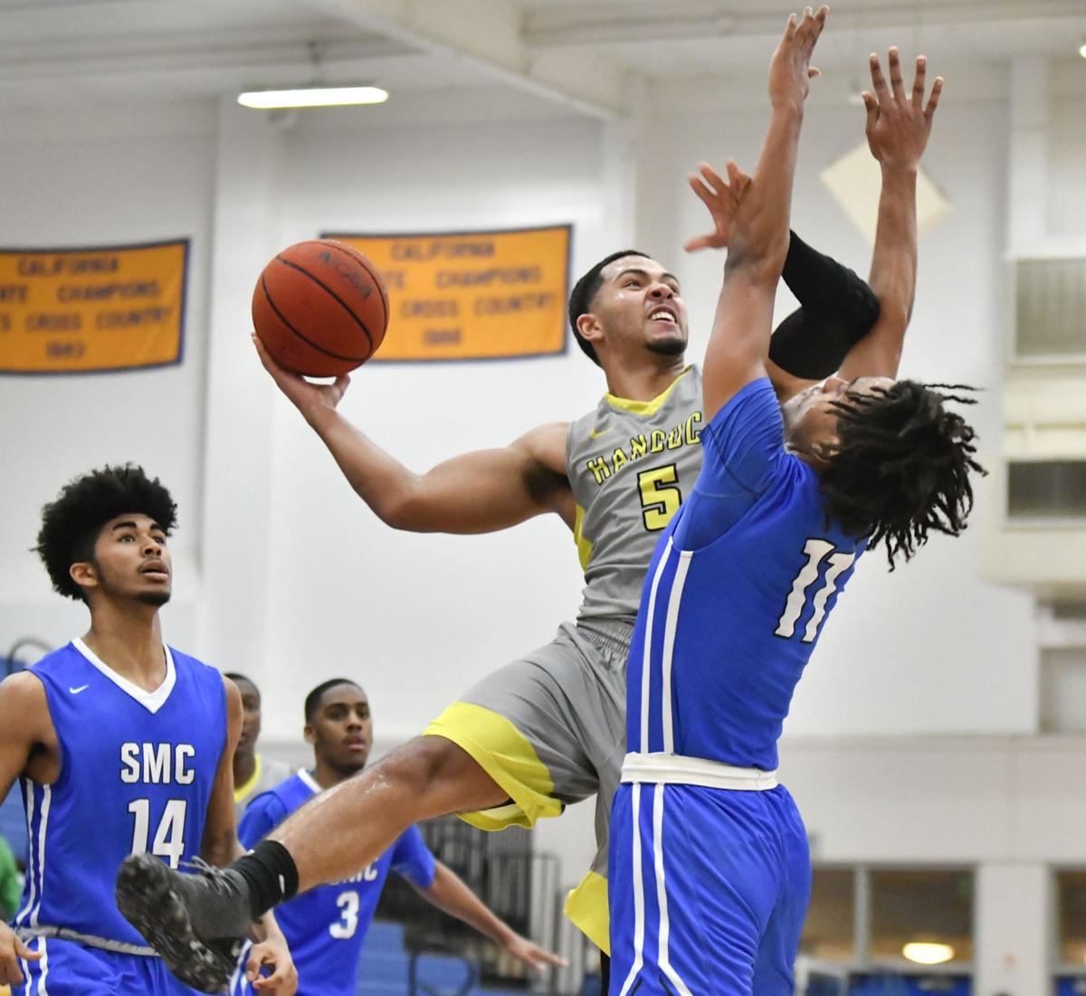 Men S Basketball Santa Monica College Stuns Hancock College