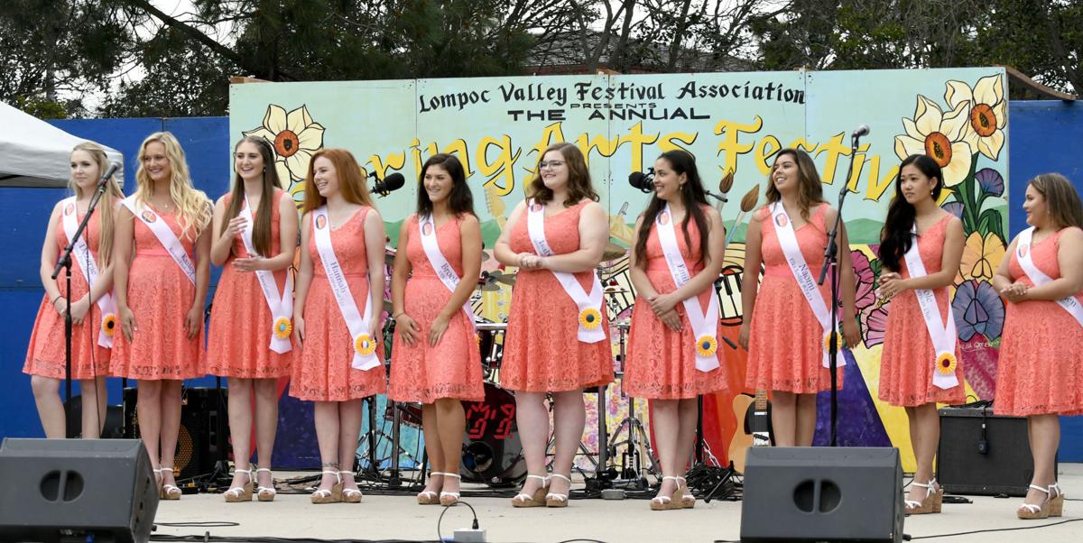 Photos Lompoc S Springarts Festival Kicks Off With Carnival Food Entertainment Local News Lompocrecord Com