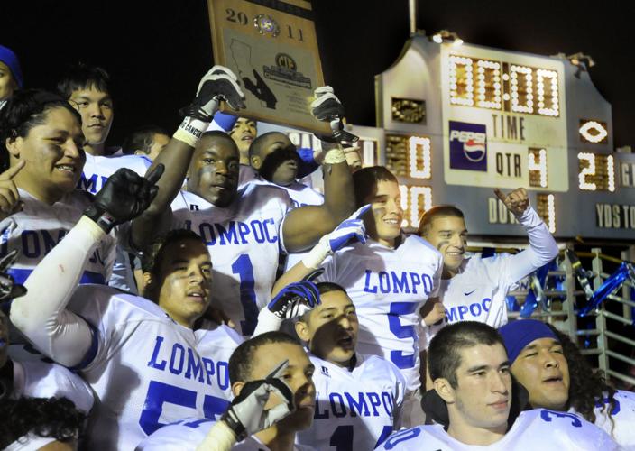 Torrance Had South Bay Fans Cheering as They Took the Field at