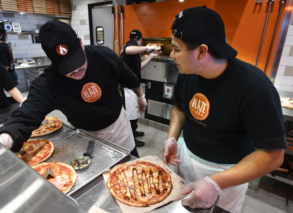 lugt springvand spurv New restaurant plans to start a pizza blaze in north Santa Maria | |  lompocrecord.com