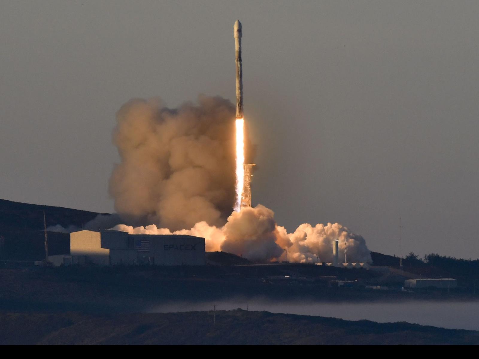 Get Spacex Launch Schedule 2020 Vandenberg Background