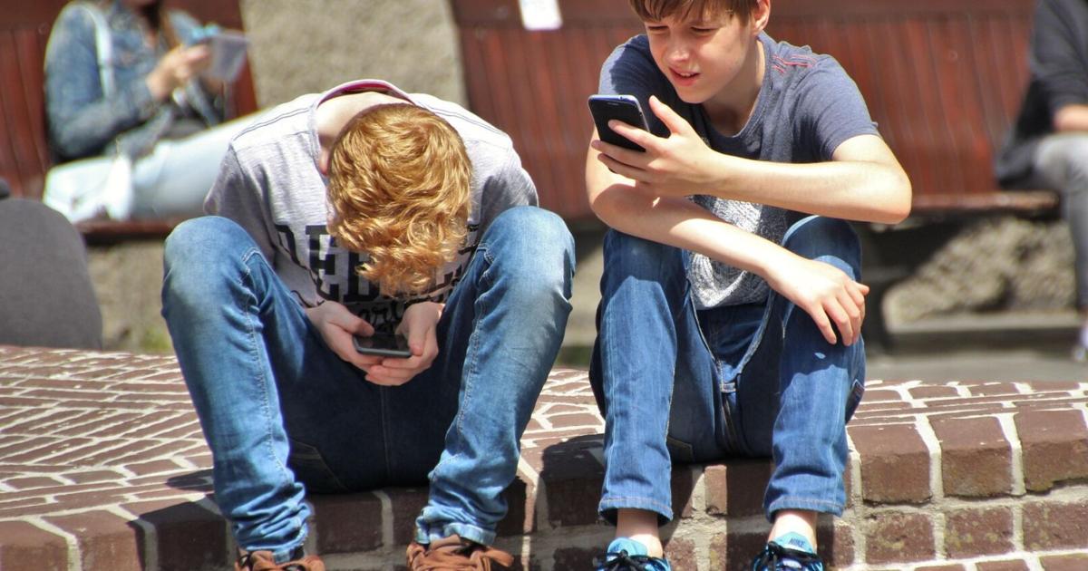 LUSD continues gathering public input on proposed cell phone policy ...