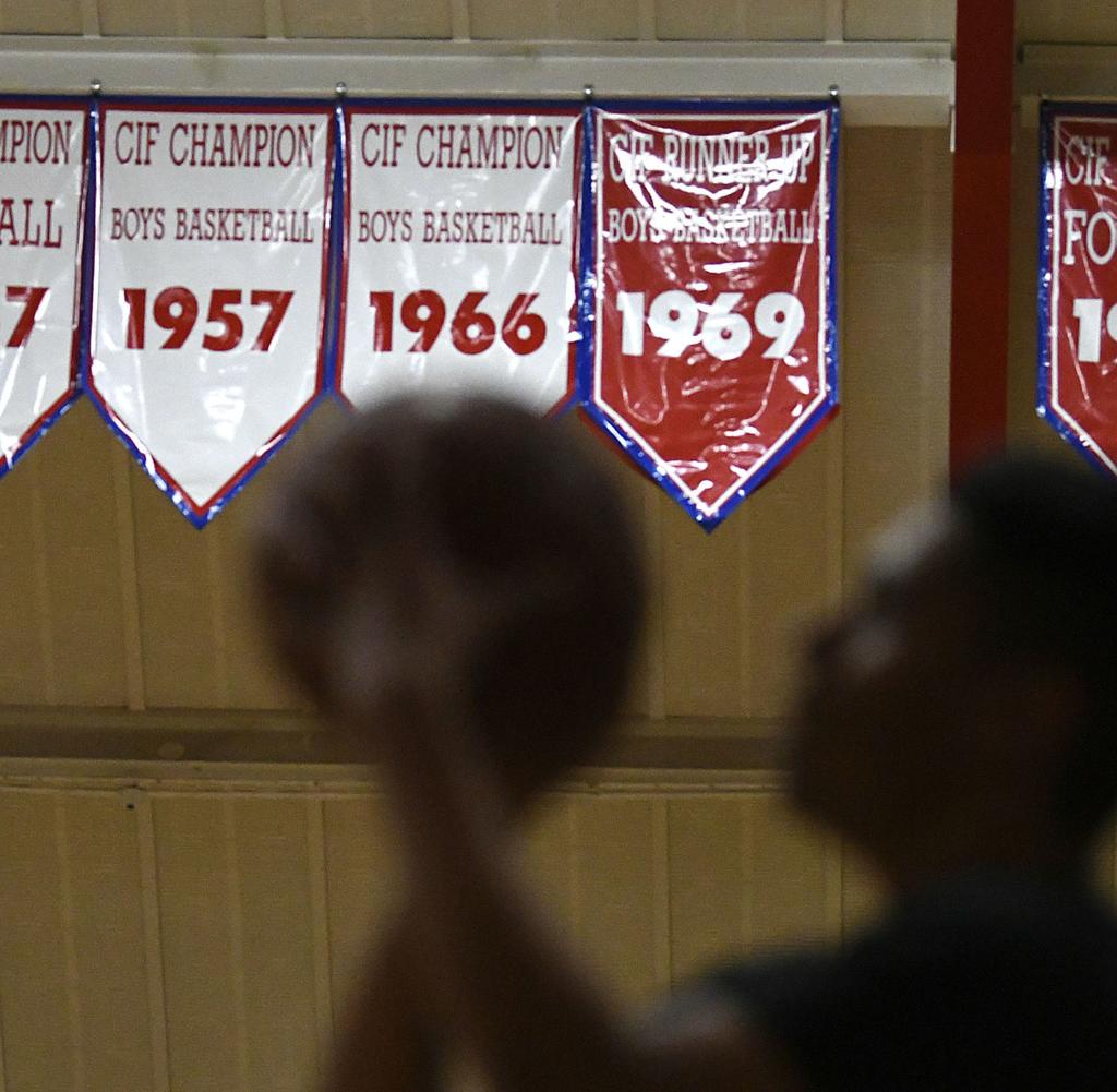 Santa Maria Playing Its Best Basketball Of The Year Prepares To