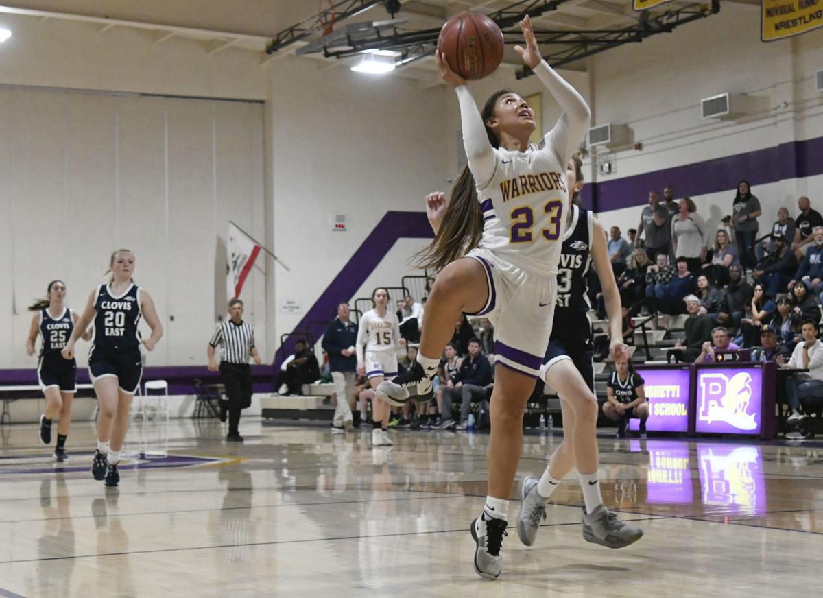 Photos Righetti Runs By Clovis East In Cif Basketball Playoffs