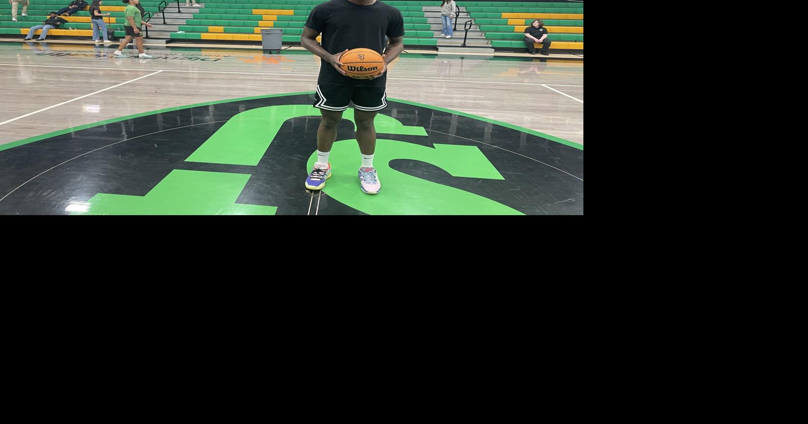 No. 1 in 2024: Tounde Yessoufou signs with Baylor | High School ...