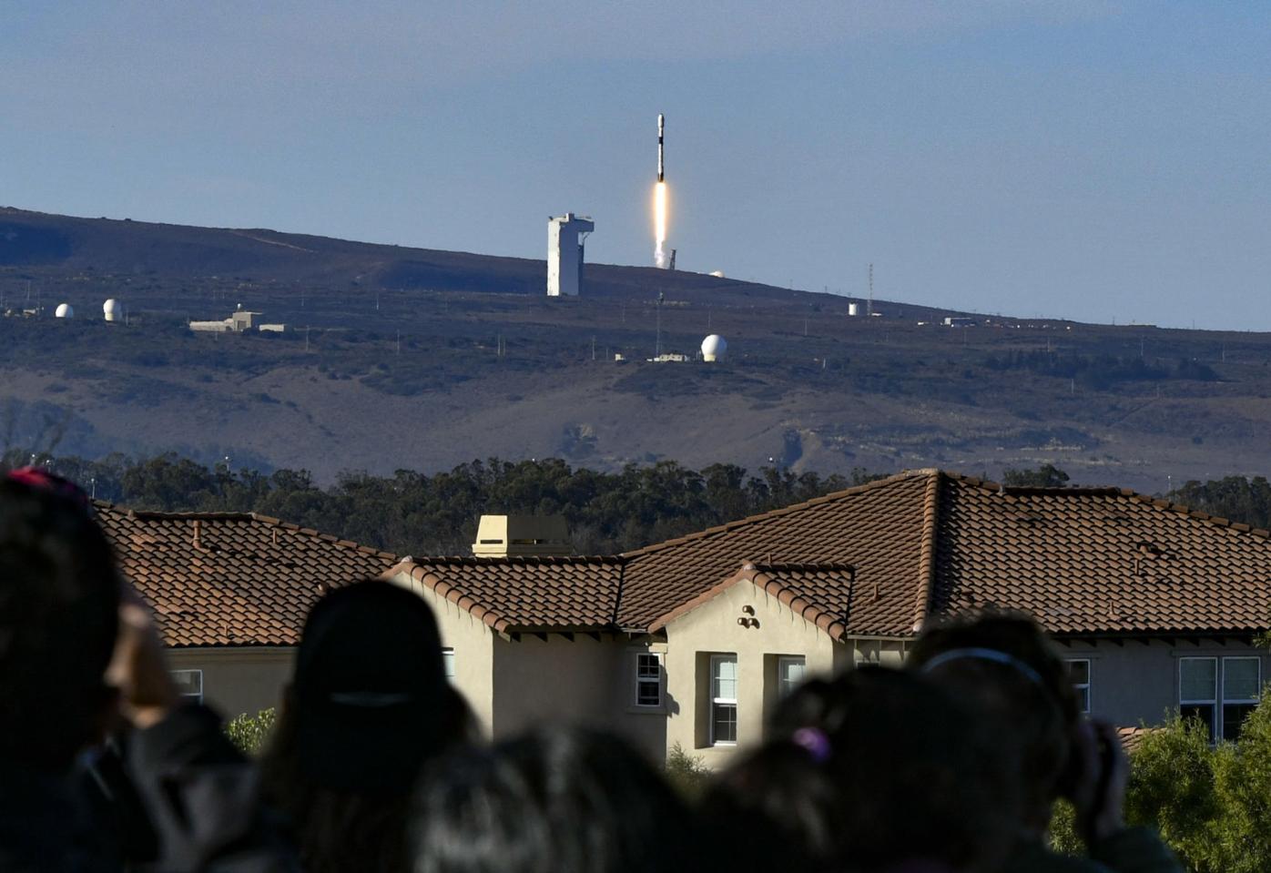 Sentinel 6 Boosted Into Orbit Saturday Morning In Textbook Launch From Vandenberg Air Force Base Local News Lompocrecord Com